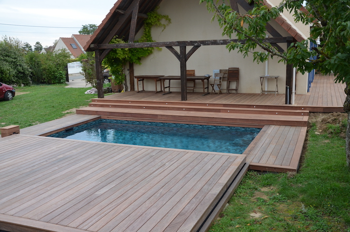 Terrasse et piscine en île-de-france