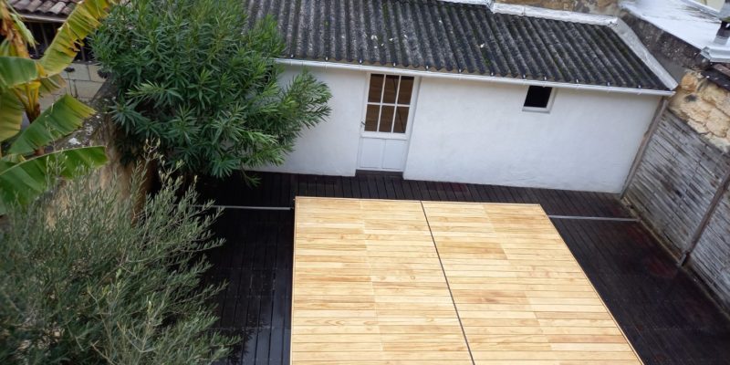 Terrasse mobile en bois double bloc pour piscine